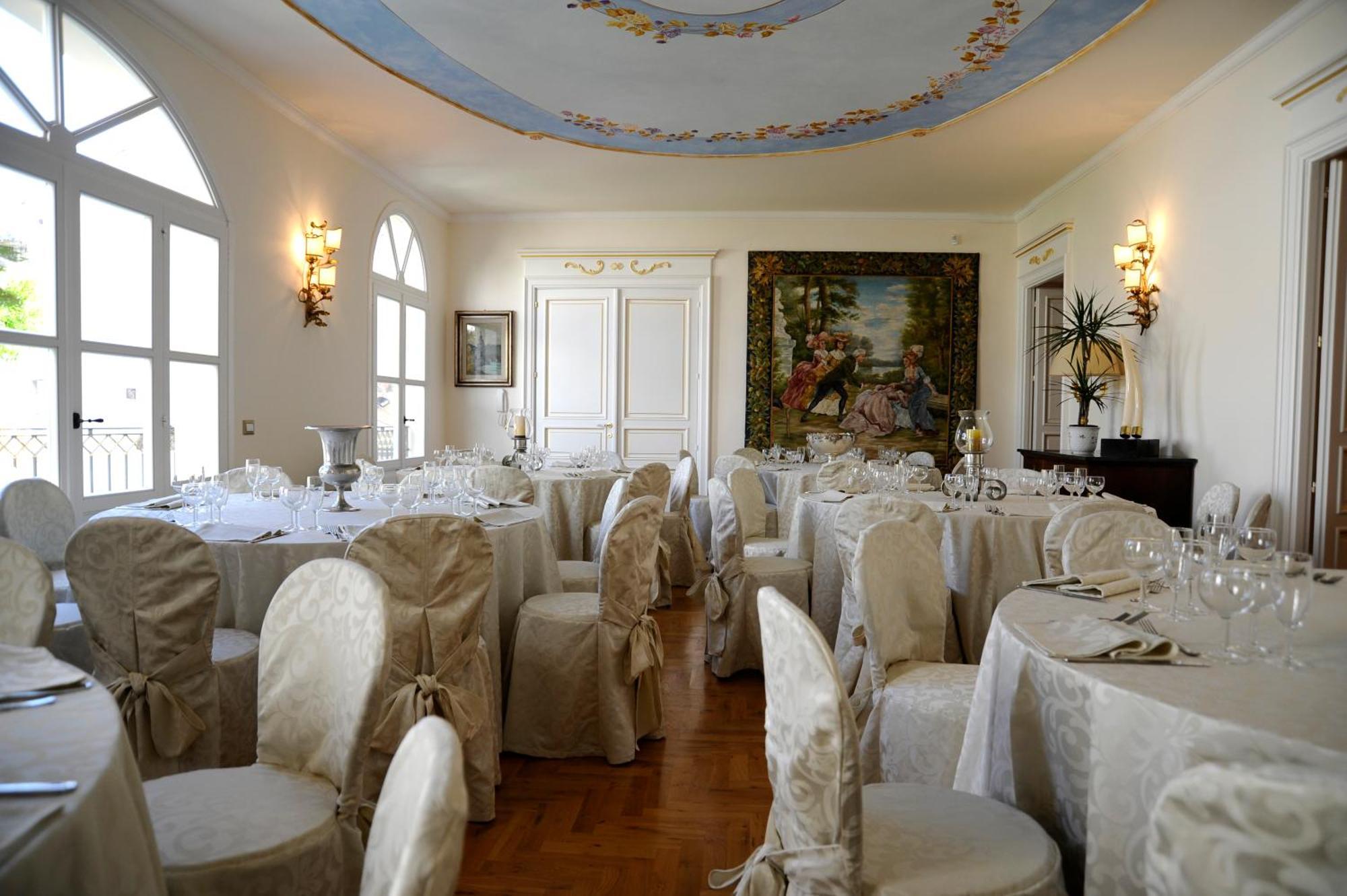 Corte Cristina & Suites クアルトゥッチュ エクステリア 写真