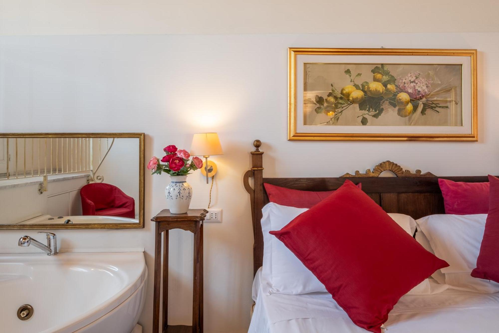 Corte Cristina & Suites クアルトゥッチュ エクステリア 写真