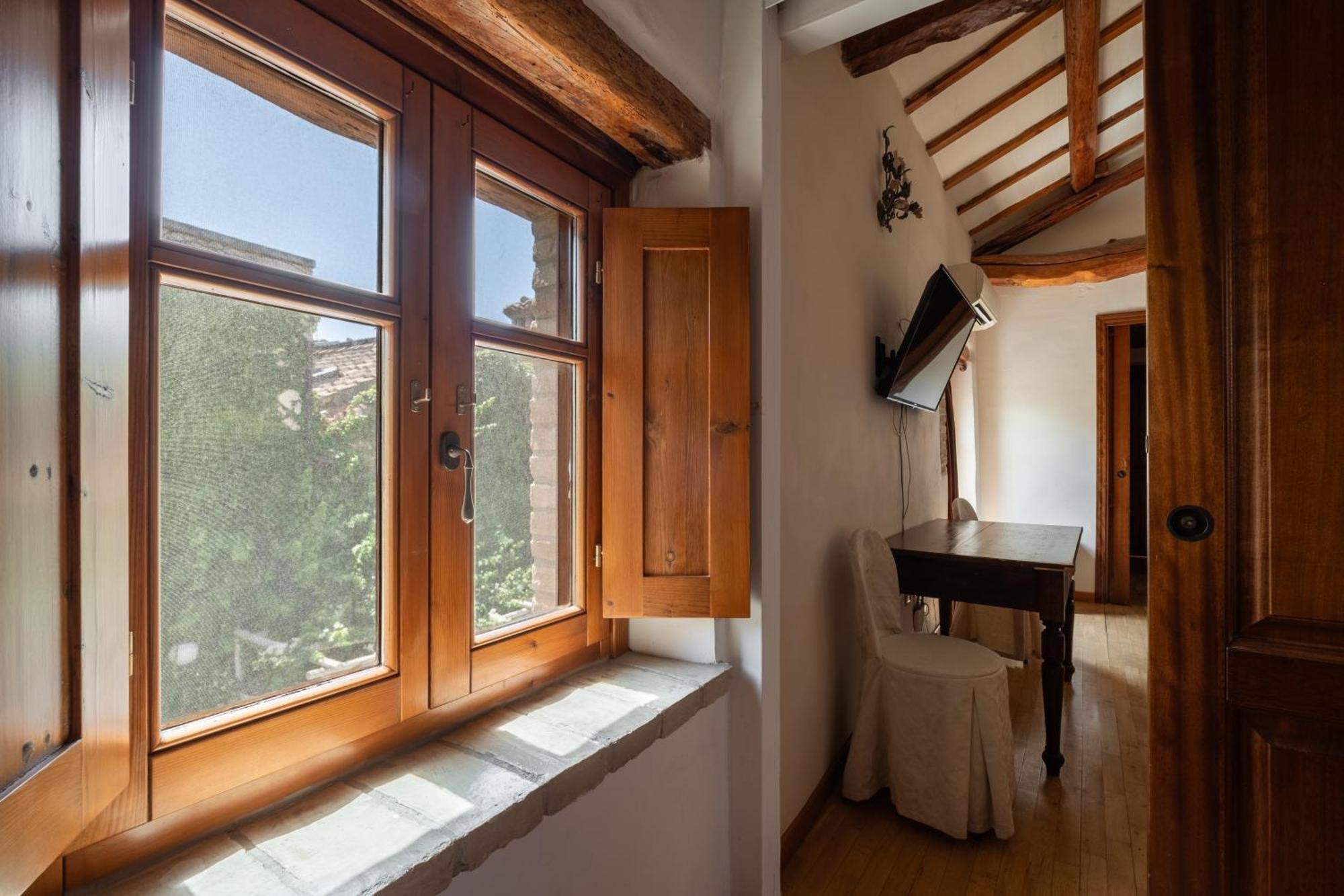 Corte Cristina & Suites クアルトゥッチュ エクステリア 写真