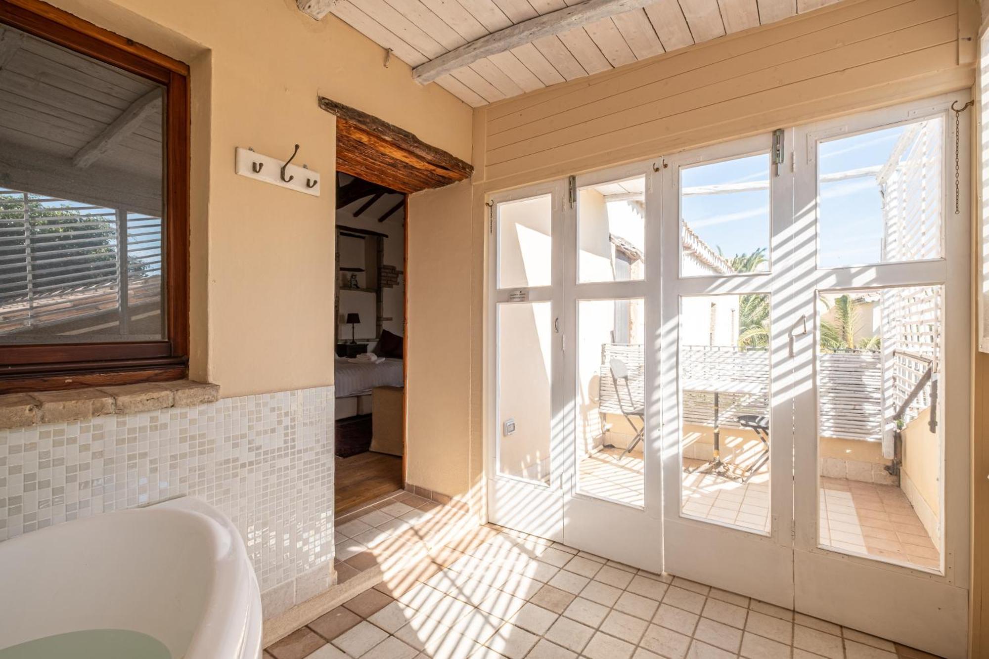 Corte Cristina & Suites クアルトゥッチュ エクステリア 写真