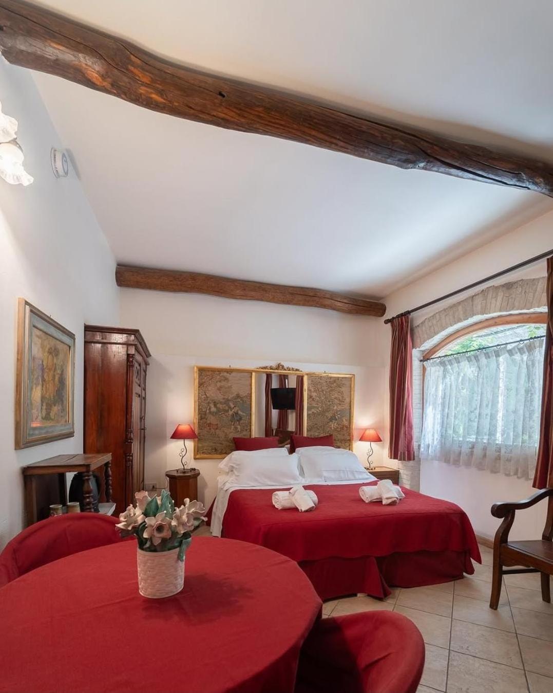Corte Cristina & Suites クアルトゥッチュ エクステリア 写真